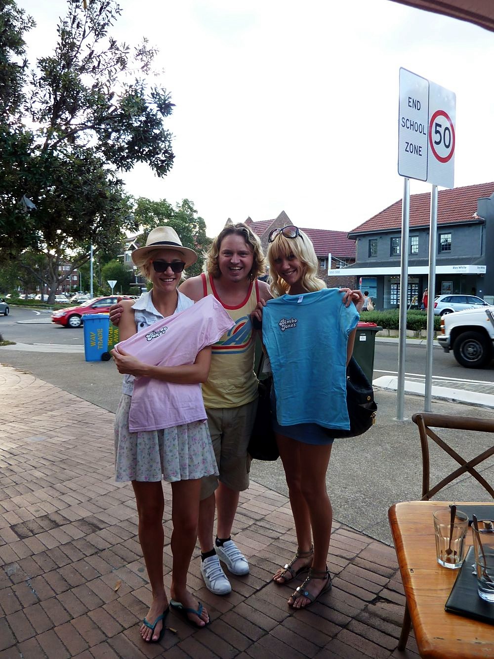 Bimbo Nervo sandwich @ Bondi Beach, Australia 2010.
