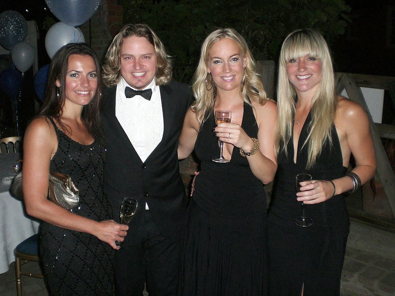 Lee with opera singers